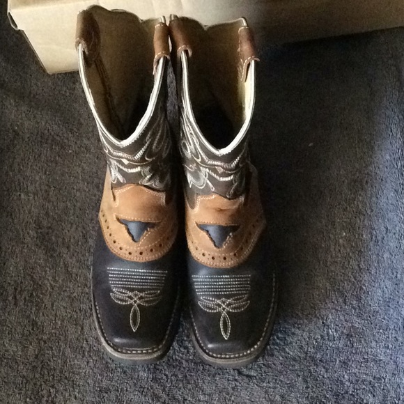 El Carril Boots Shoes 333 El Carril Cowboy Boots Poshmark